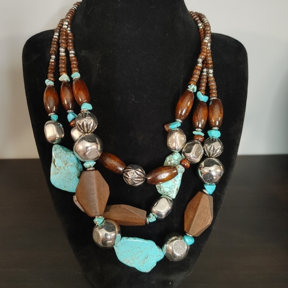 Turquoise and Silver Beaded Necklace - Picture 1 of 3